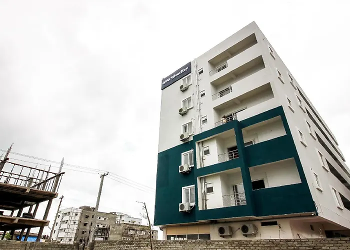 Hotel O Silverkey ,Near Rto Office Kondapur Hyderabad