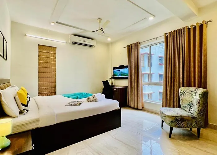 Bluo Lake View 1Bhk New Town - Terrace Garden