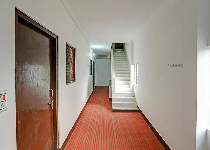 Hotel Signature View