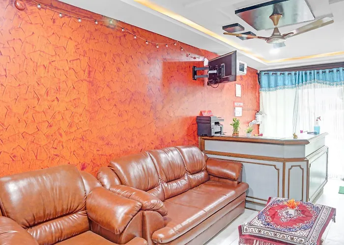 Hotel O Veda Residency