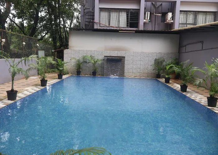 Emerald Retreat