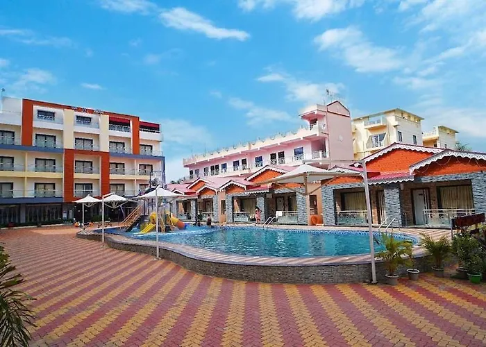 Resort Rath Inns - Beach Walking Distance