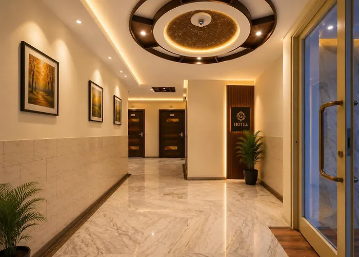 Hotel Geet Deluxe Near Connaught Place And New Delhi Railway Station