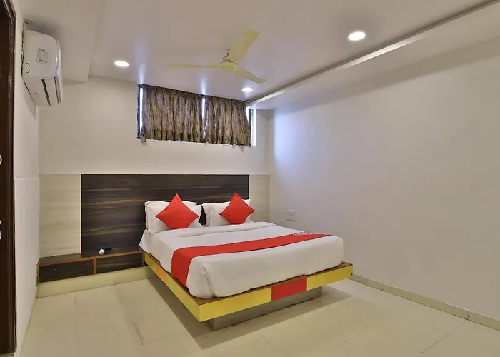 Hotel O Rajvi