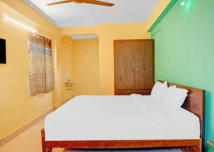 Hotel O Veda Residency