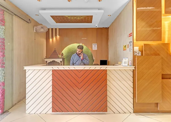 Hotel O Bhavya Residency Delhi 