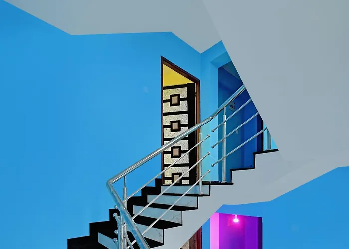 Hotel O Flagship 4 Season