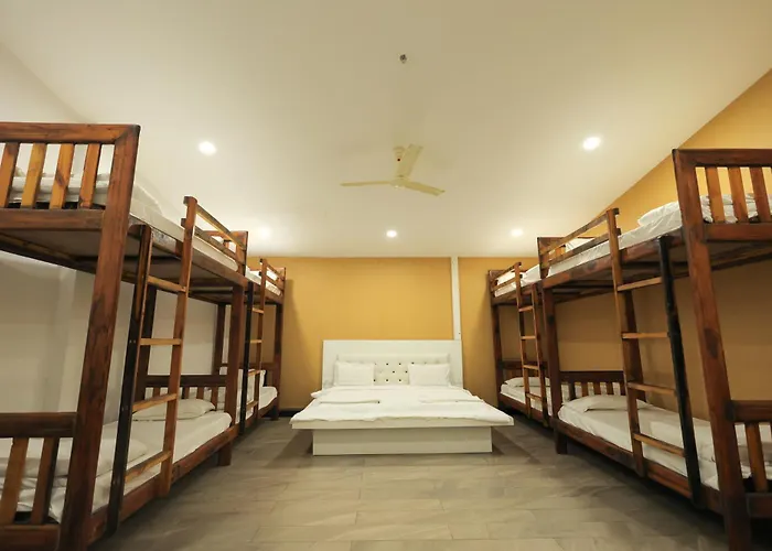 The Grand Monarch Hotel, Ujjain