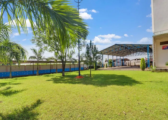 Hotel O Kalindi Farms