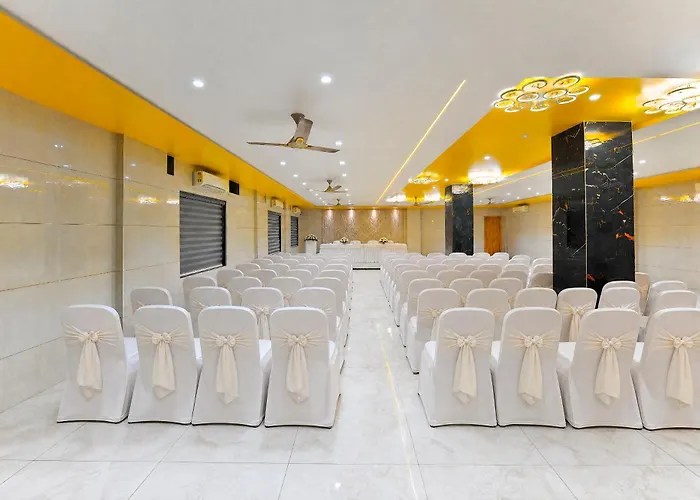 Clarks Collection Somnath Hotel