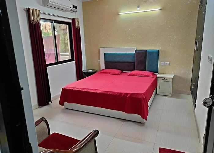 Chandralata Premium Home Stay Vrindavan