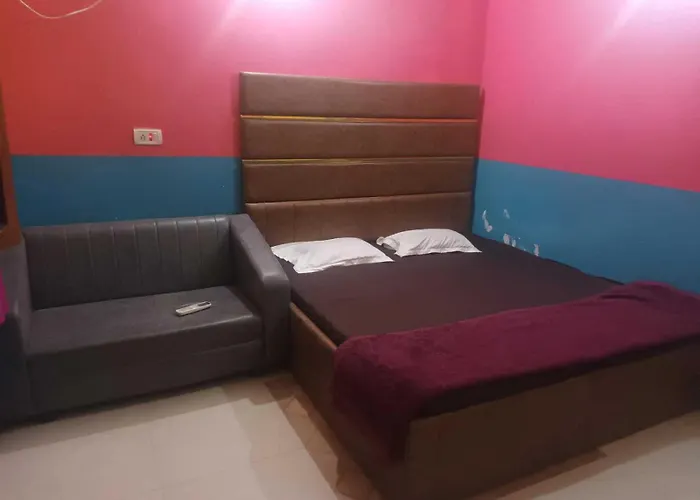 Hotel O Parinay