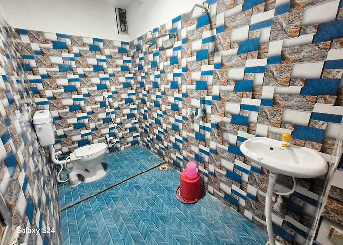 Hotel O Parinay