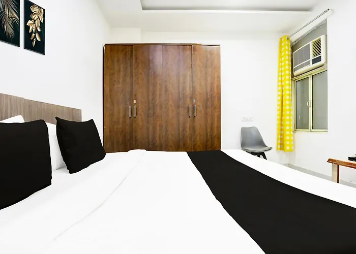Super Hotel O Rohini Sector 20 Mait Formerly Maharaja Grand