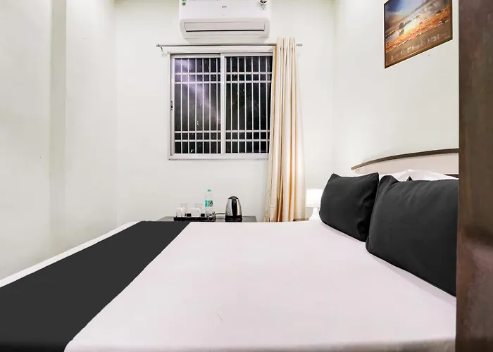 Hotel O City Hotel & Lodge Raipur (Chhattisgarh)