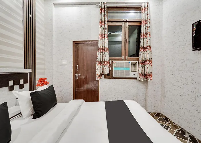 Hotel O Emerge Hotel
