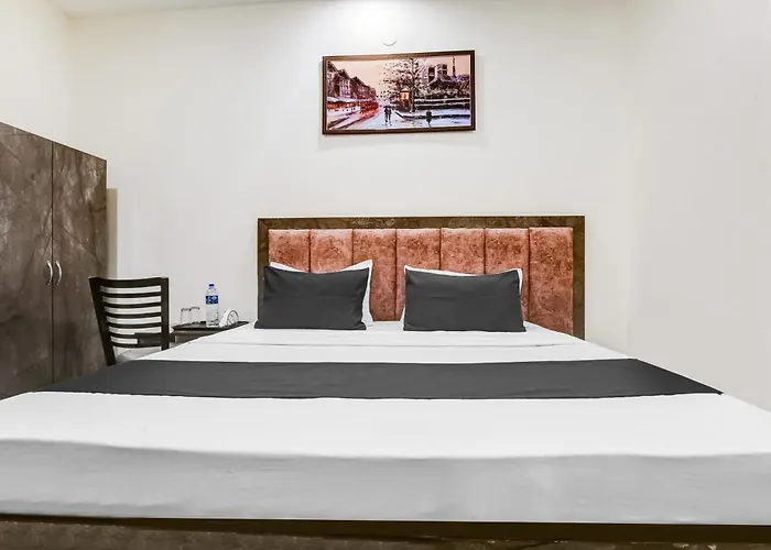 Hotel O A Grand Regency