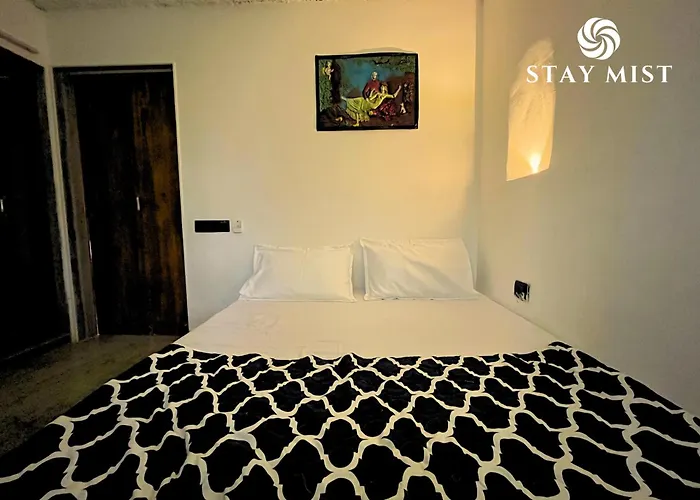 Staymist - 9 Bhk Casa Ibiza Villa