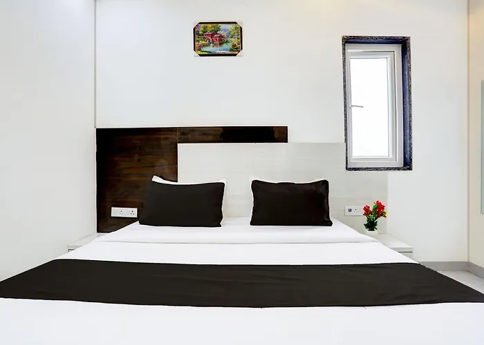 Hotel O Sunshine