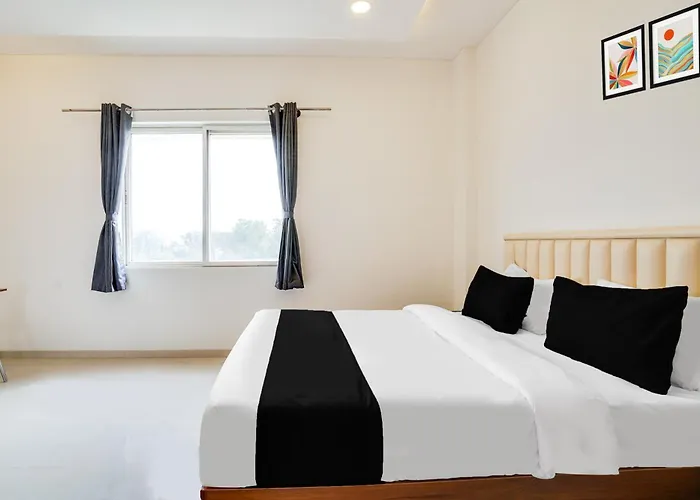 Townhouse Oak Xotel Near Silk Board Metro