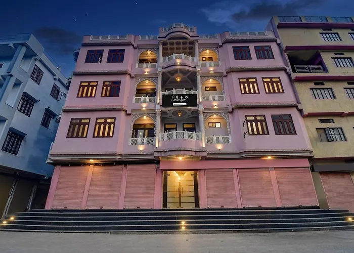 Super Collection O Ramgarh Mod Near Hawa Mahal Formerly Hotel Ng Palace Jaipur