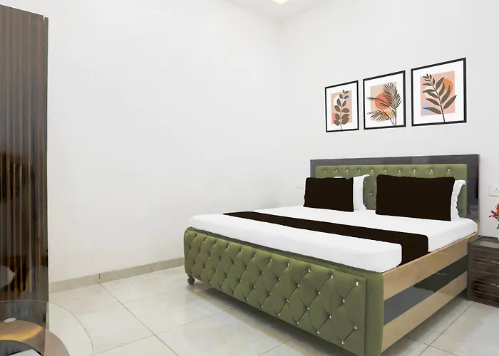 Hotel O Taj Hotel Family Restrurent