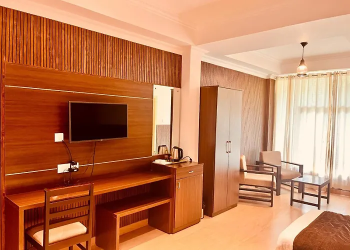 The Raarees Mist Resort, Munnar - Nested In Nature'S Lap