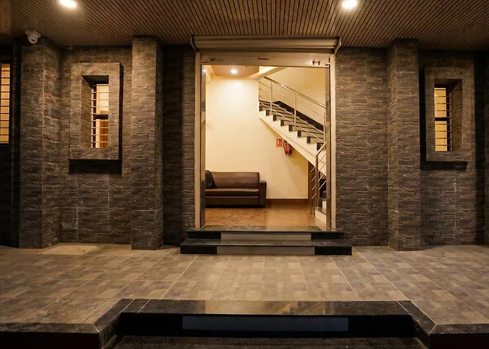 Super Hotel O Dabha Hilltop