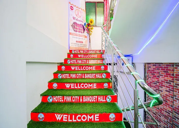 Super Hotel O Pink City & Banquet Hall Patna 