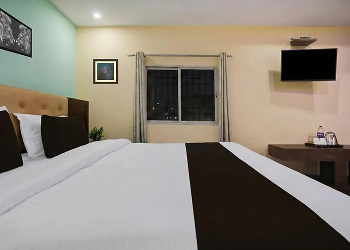 Super Collection O Danapur Near Railway Station