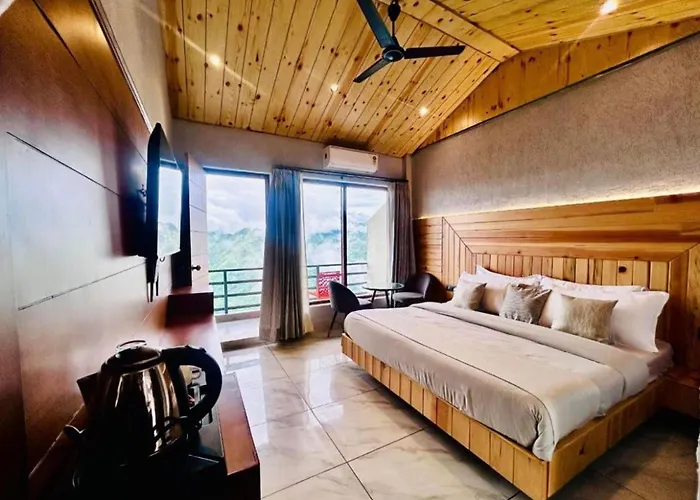 Hamilton Hotel & Resort By La Casa, Amritsar -#Top Rated #Most Awarded #Swimming Pool #Prime Location #Luxury Rooms #Parking #Rooftop Cafe