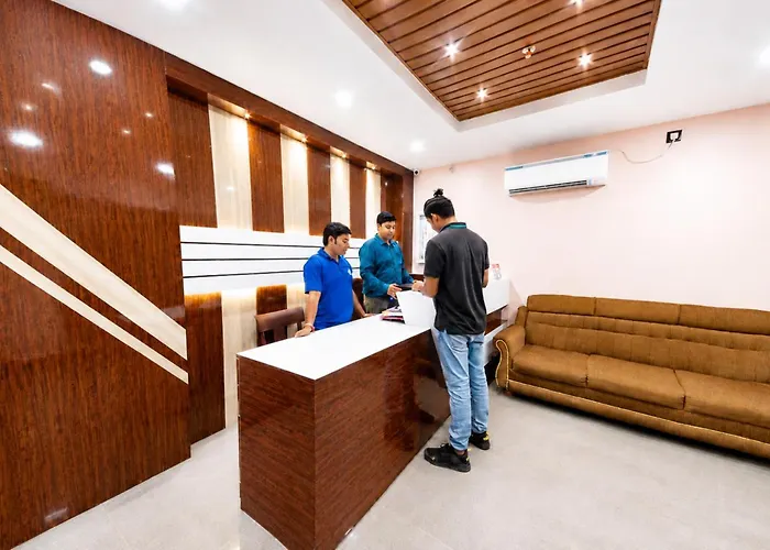Hotel New Signature Inn New Digha হোটেল নিউ সিগনেচার ইন নিউ দিঘা Near Sea Beach And Lake View Room - All-Room-Attached-Balcony-And-Fully-Air-Conditioned-Hotel With- Lift- Wi-Fi-Restaurant-Parking-Facility- Best Hotel In Digha