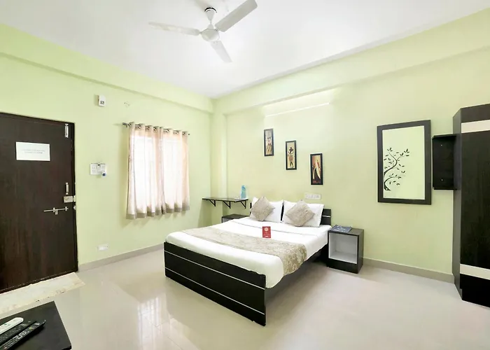 Hotel O Hitech Suites