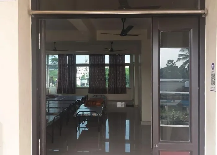 Blessing Hostel And Dormitory