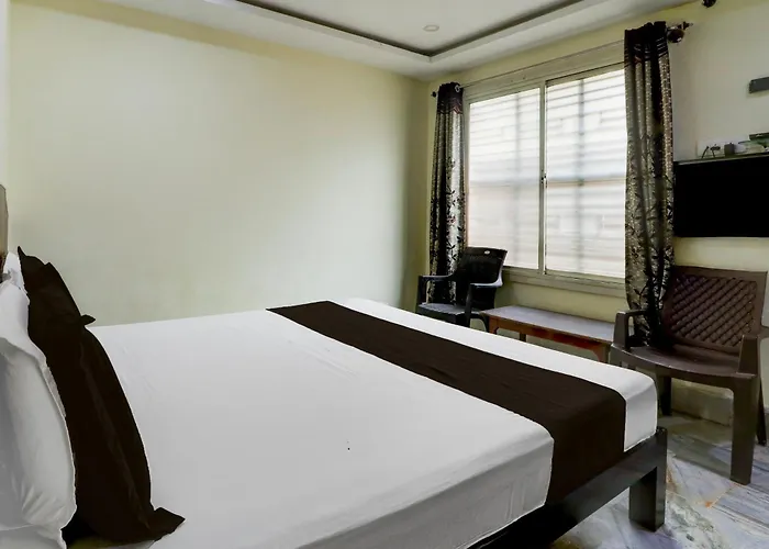 Hotel O Shiva Ram Budget Rooms