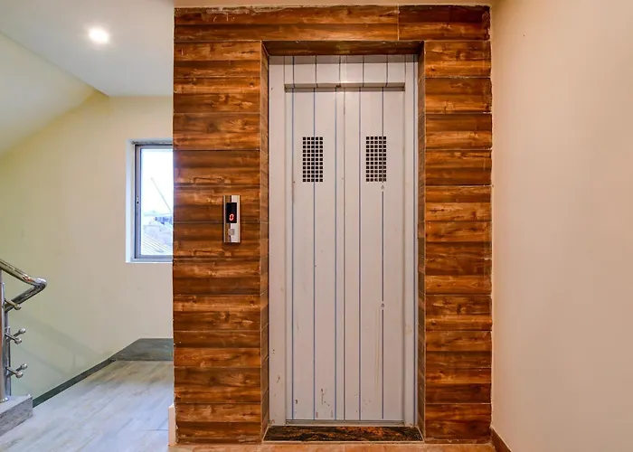 Hotel O Blue Stone Residency
