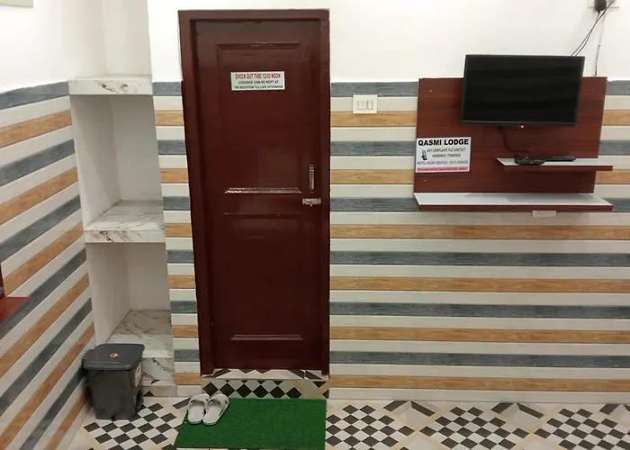 Qasmi Hotel