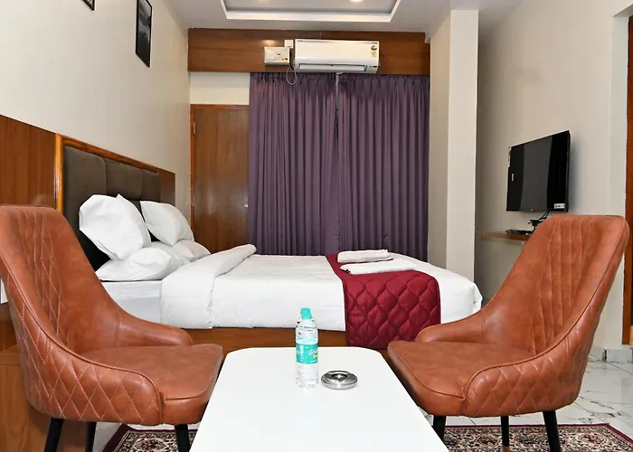 Hotel Travel Inn Vijayapura