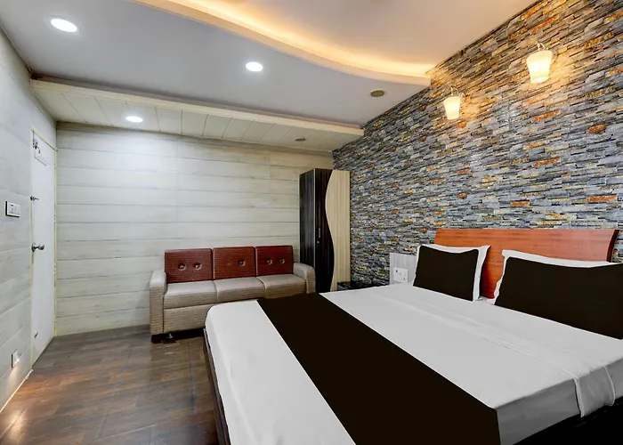 Hotel O Saffron