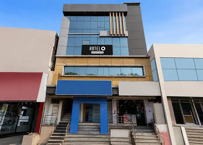 Hotel O Rajahmundry Central Railway Station Formerly Sanjeevi Residency