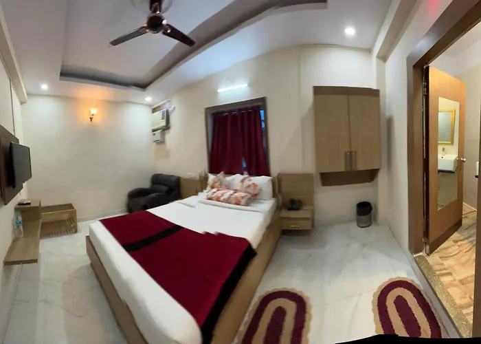 Hotel Shifa Manor