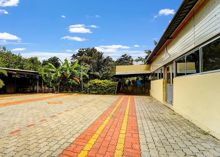 Collection O Thirukadaiyur Bus Terminal Formerly Royal Sri Amirthayoga