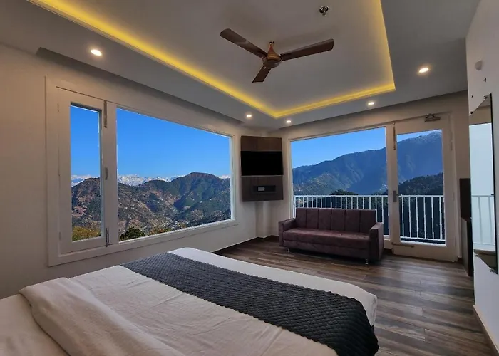 Hotel Luxe Vista Dalhousie By Snow Crest