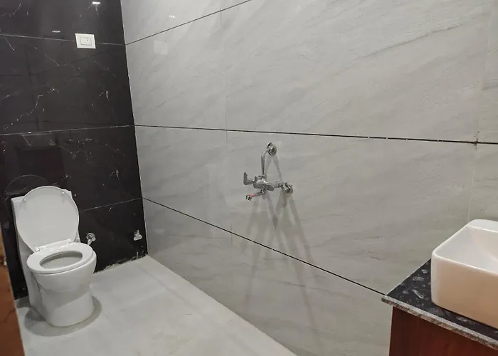 Hotel Shri Naresh