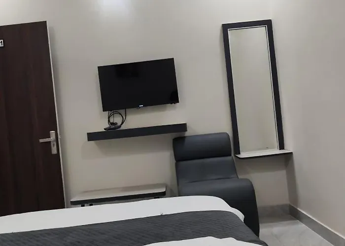 Shivansh Hotel
