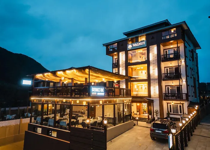 Walnut Village Resort