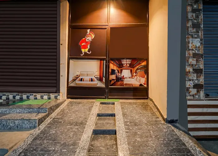Super Hotel O Bhuteshwar Mahadev Temple Formerly Raghav Guest House
