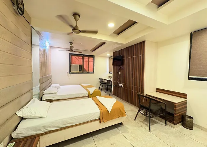 Hotel Falcon Ulhasnagar By Hotelist