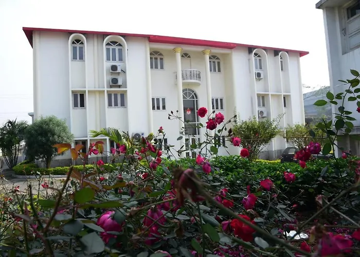 Hotel Royal Maithan International