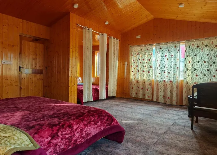Hotel Pahalgam Villas
